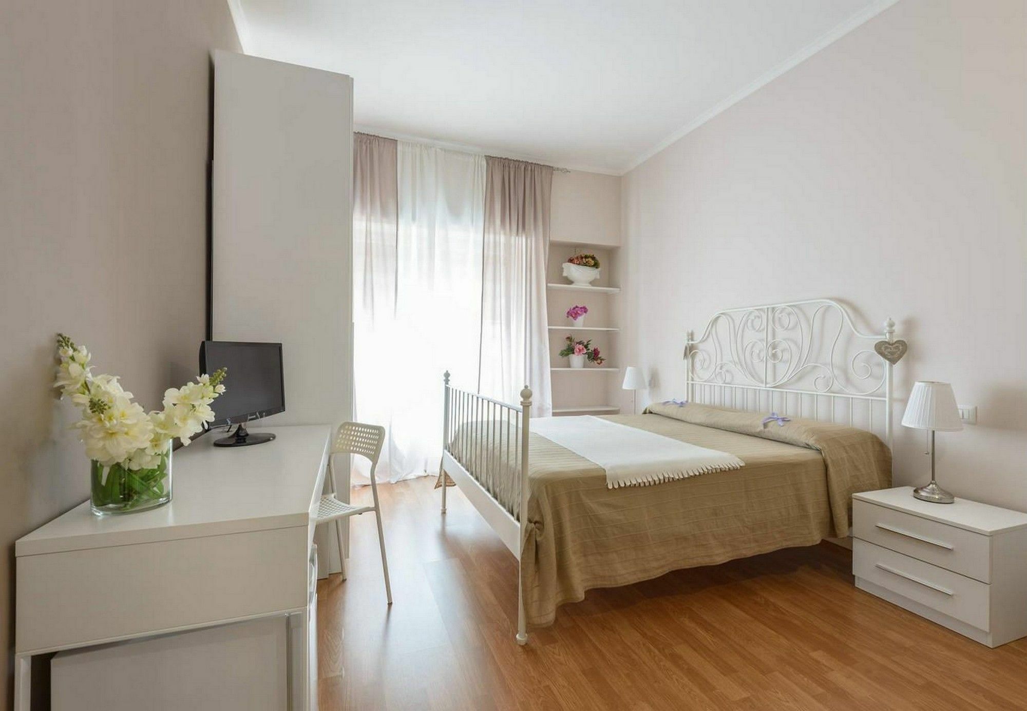 Roma Amor 396 Hotel Luaran gambar